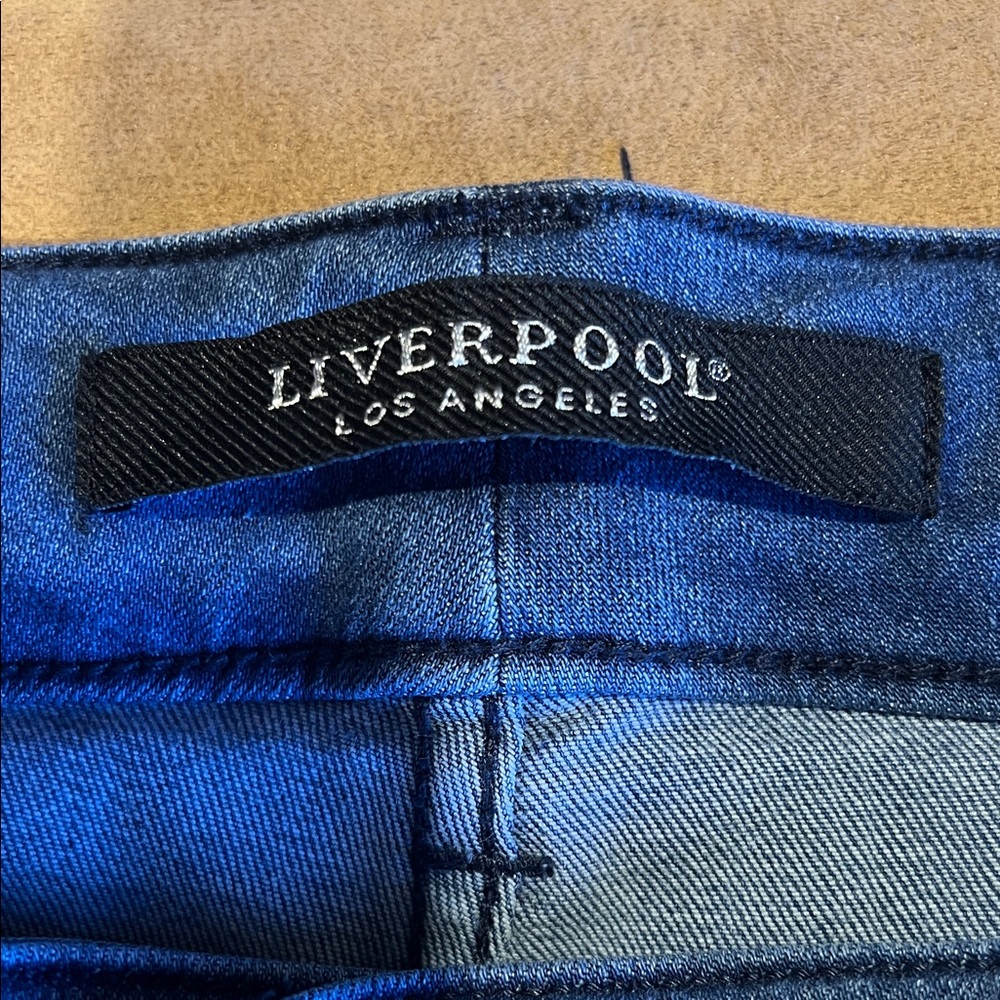 Liverpool Women's Ankle Jeans - Picture 4 of 7